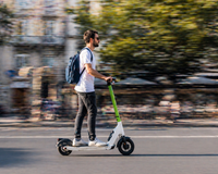 Resin vs. Sintered brake pads: A technical comparison for electric scooter safety. Compare stopping power, noise, and durability to choose the best pads for your ride.